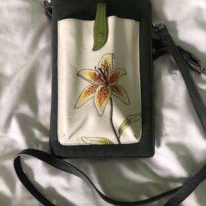 Espe crossbody wallet with smartphone pouch